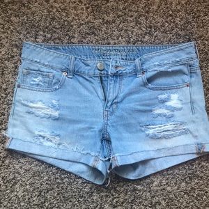 American Eagle light distressed shorts